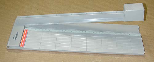 Falcon paper cutter